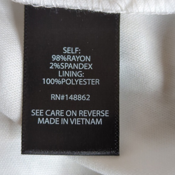 Torrid Floral Flutter Sleeves Maxi Wrap Dress 3X NWT - Picture 10 of 11